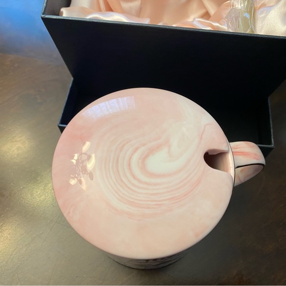 Pink Swirl Teacher Tea Mug with Matching Lid and Gold Spoon NIB - Picture 3 of 6